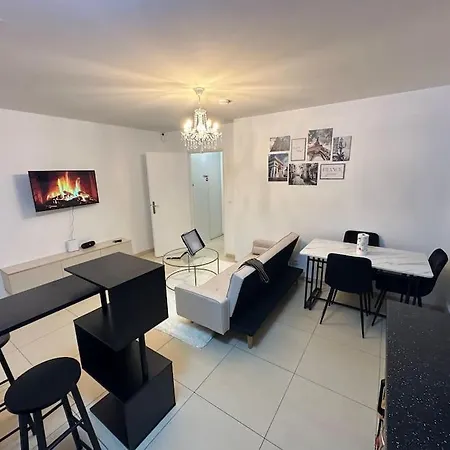 Apartament Maison Du Bonheur Et De Serenite